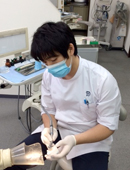 �����@��L